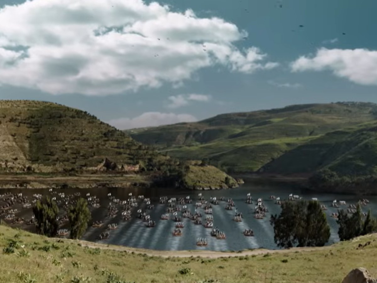 A digital fleet of boats on a lake, a VFX shot from Malik Bin Al Rayb